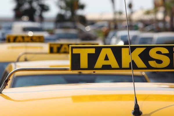 تحديث قطاع التاكسي: خطة لتحسين خدمات النقل